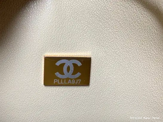 Hyper Peter CHANEL FLAP 23CM BAG 0701